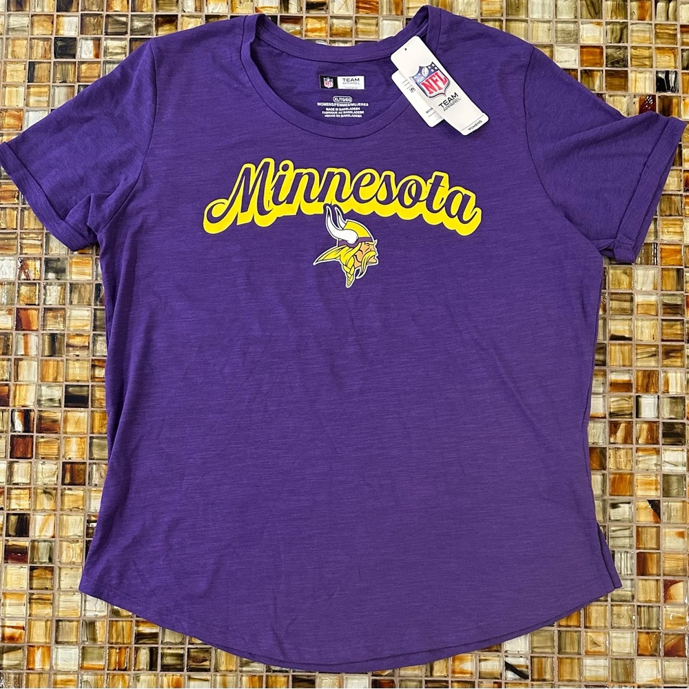 NWT Women’s MINNESOTA VIKINGS Short Sleeve Top~Heathered Purple~XL~$23